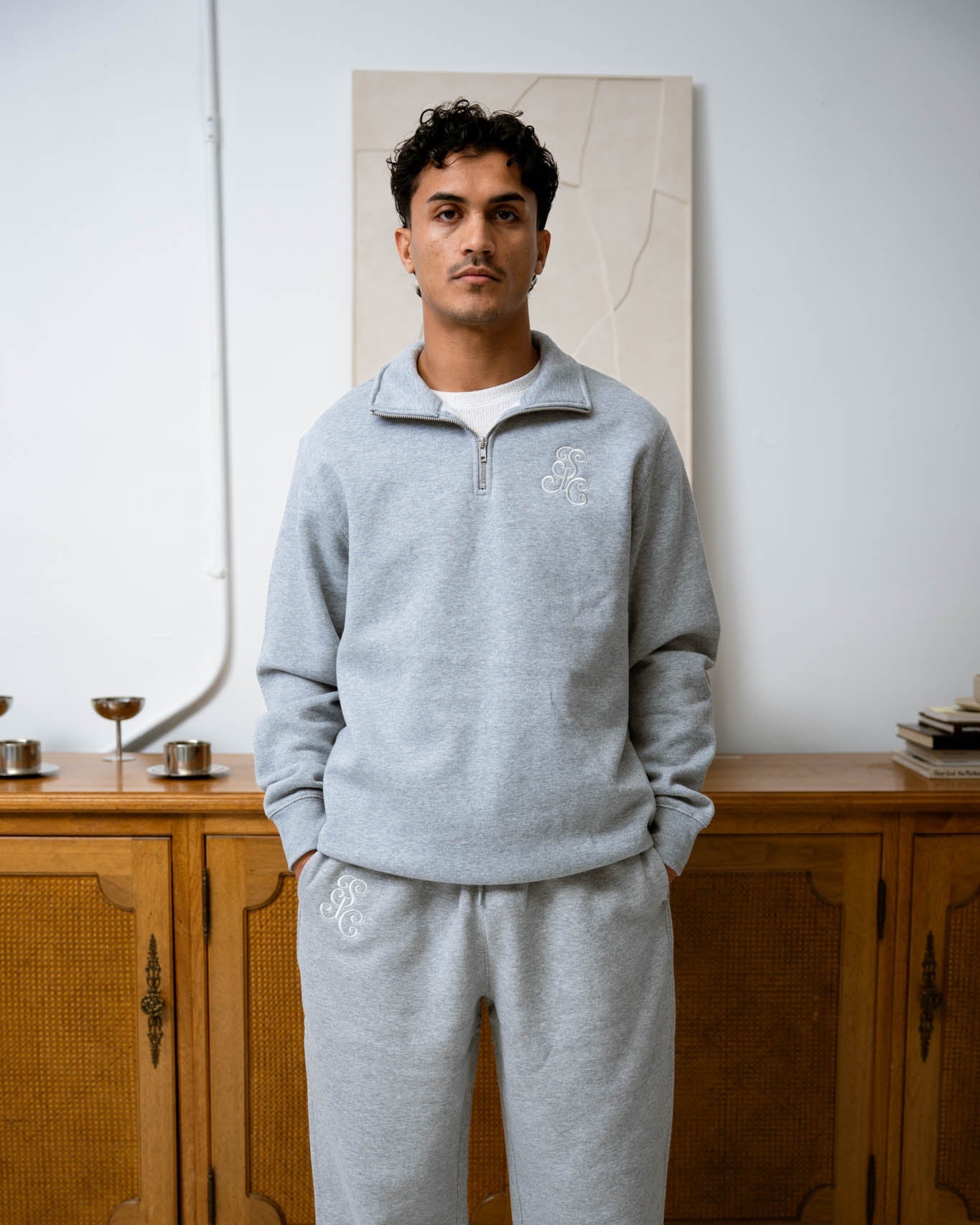 The Uniforme Quarter Zip